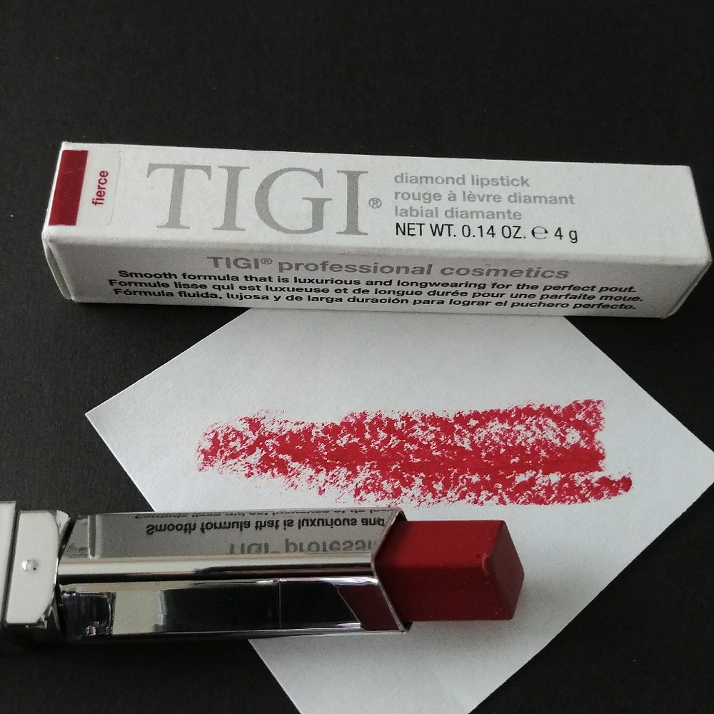 TIGI Fierce Diamond Lipstick NIB